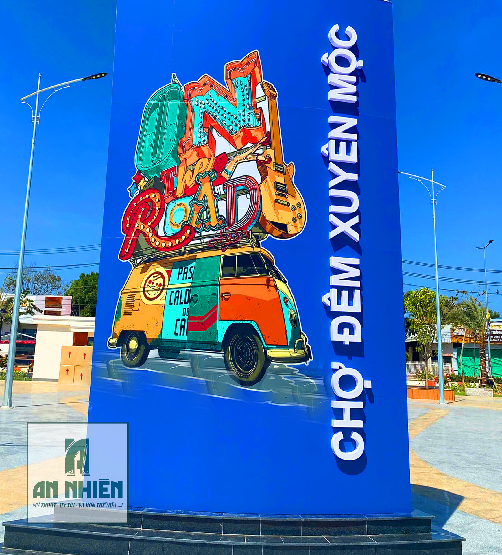 Vẽ tranh tường concept độc quyền cho quán cafe, karaoke, trường học tại Hồ Chí Minh